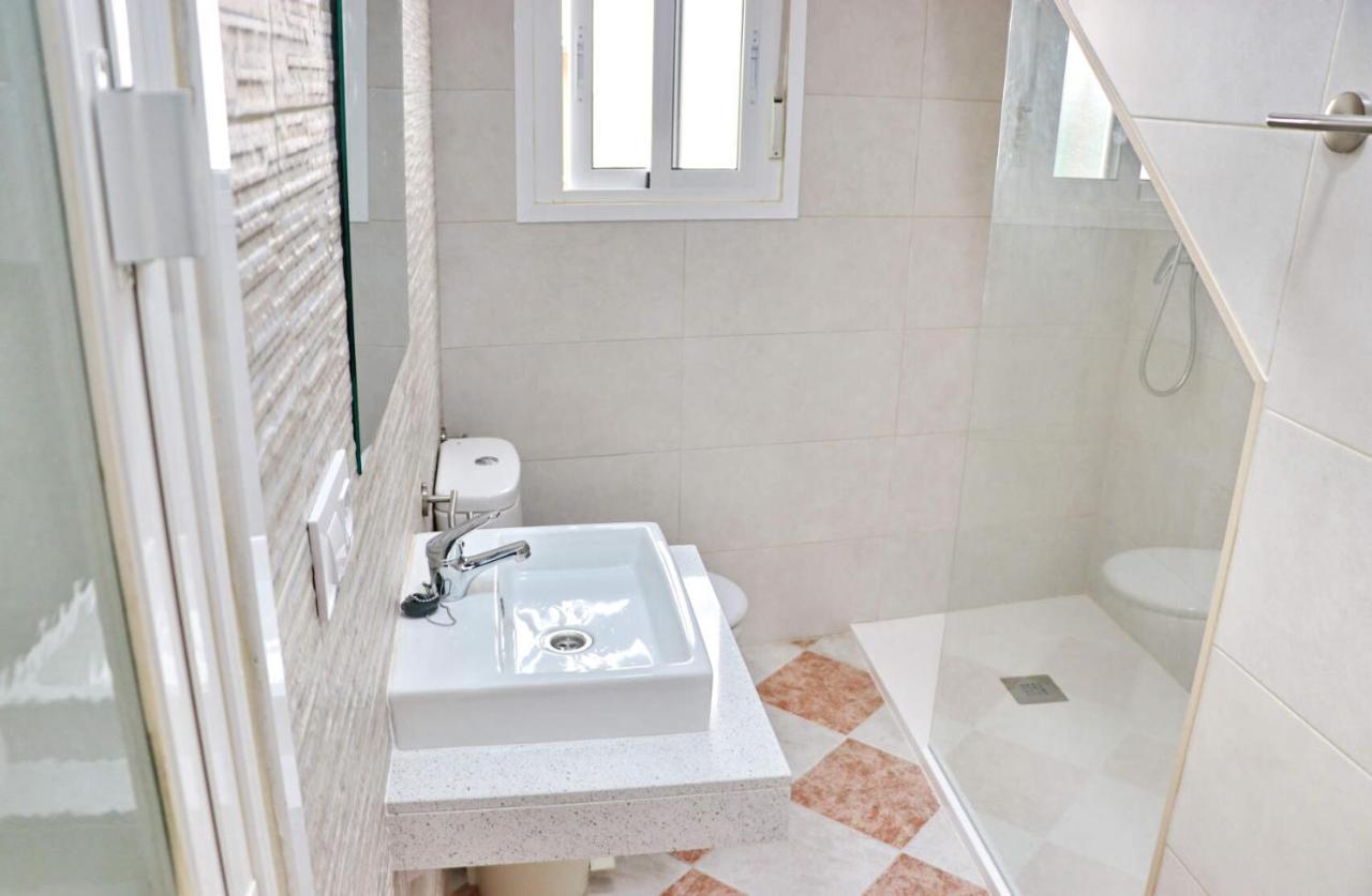 Apartamento Central Planta Baja コニル・デ・ラ・フロンテラ エクステリア 写真